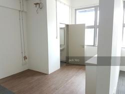 First Centre (D19), Factory #133550282